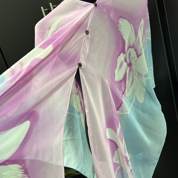 Pineapple Moon Wrap,elegant chiffon,coconut buttons,coverup,scarf,caftan,floral - Picture 6 of 9